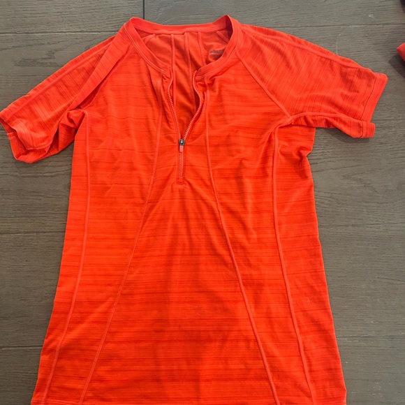Women’s Fiery Red/Orange Shirt - Picture 1 of 3